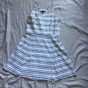 $2/20 or 3/$25 Banana Republic Formal Dress
